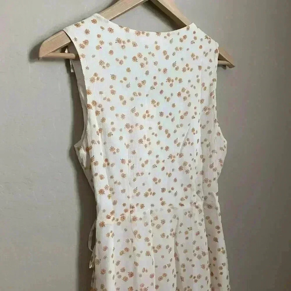 LUSH Printed Sleeveless Wrap Mini Dress Size Small - Picture 10 of 11